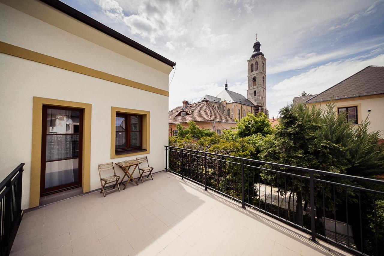 Café Havlíček Penzion Kutná Hora Extérieur photo