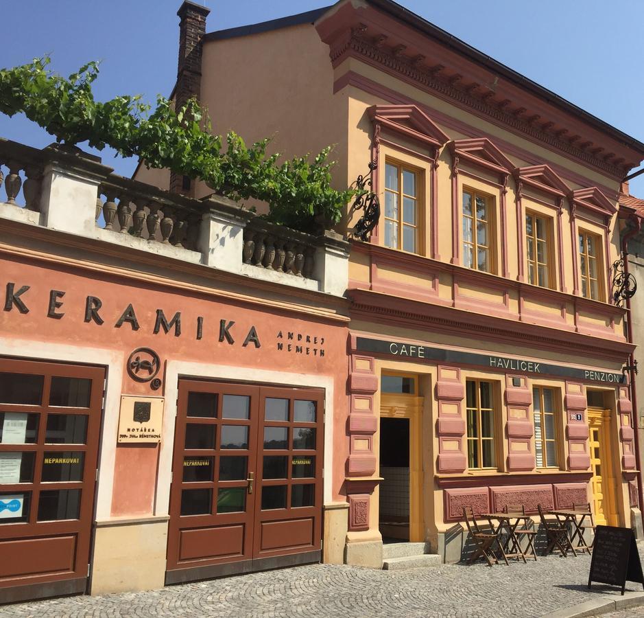 Café Havlíček Penzion Kutná Hora Extérieur photo